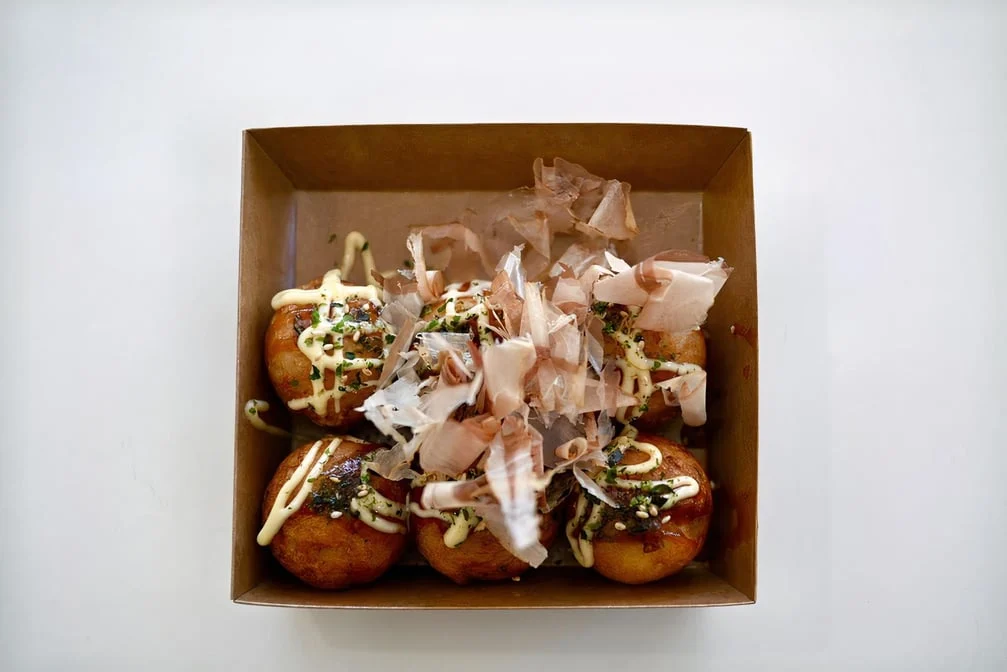 Takoyaki たこ焼き