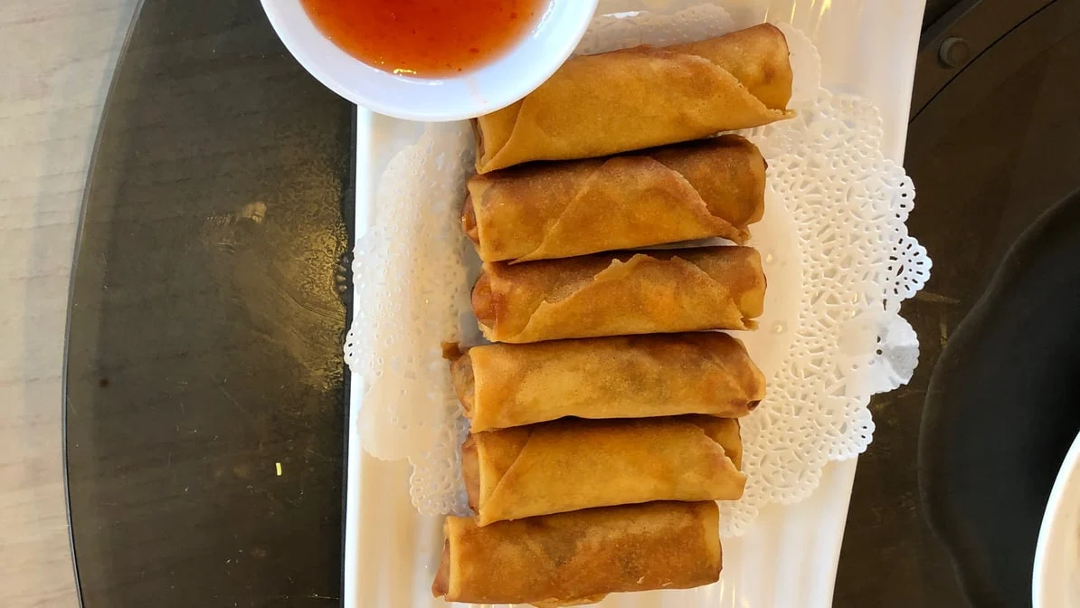 炸素春卷 / Vegetable Egg Rolls (6)