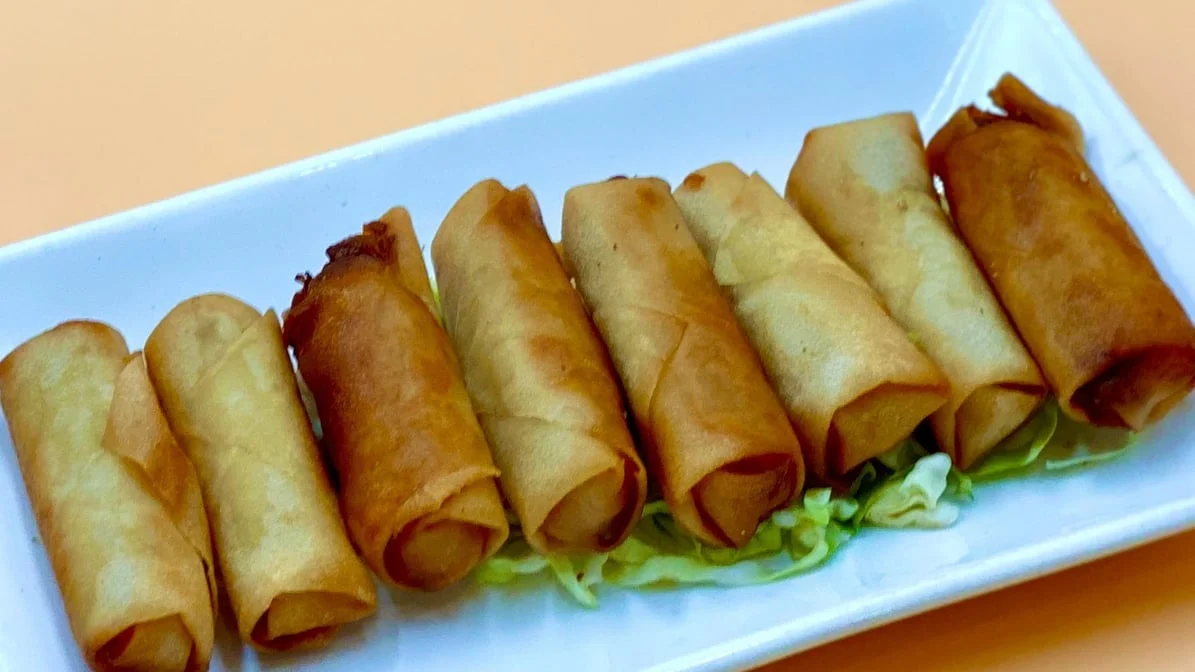 A4. Fried Eggrolls 炸春捲