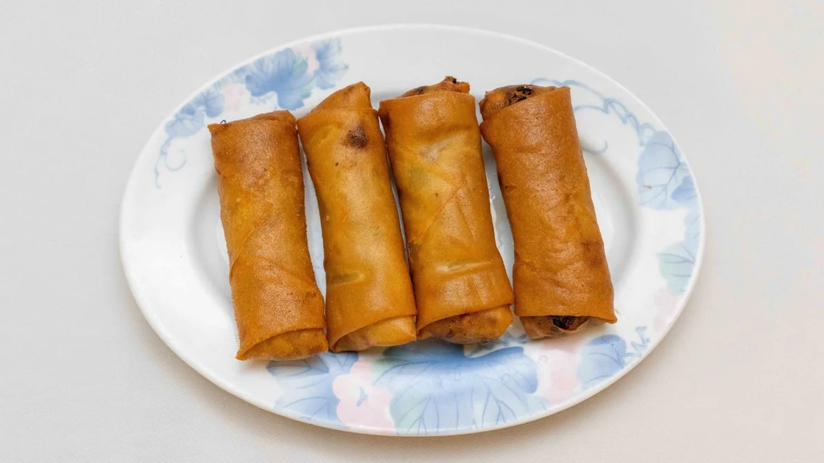 3. Egg Roll (4)春卷