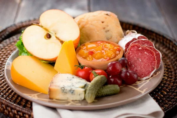 Best Ploughman’s lunch Near Me