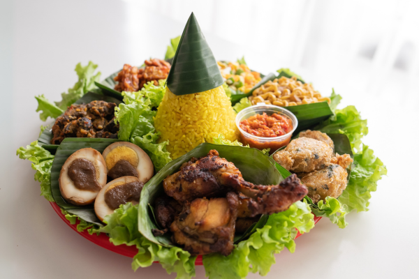 Best Nasi Tumpeng  Near Me