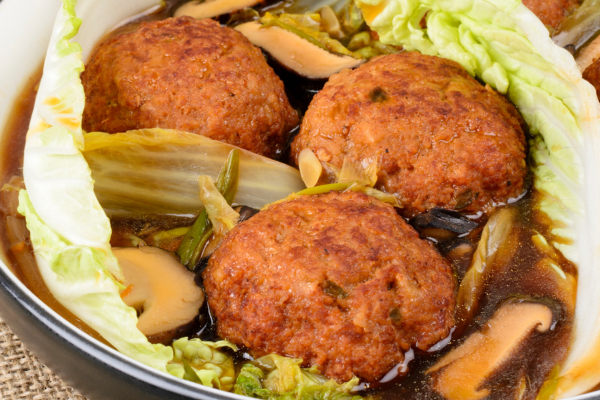 Best Lion’s Head Meatballs (狮子头 ) Near Me